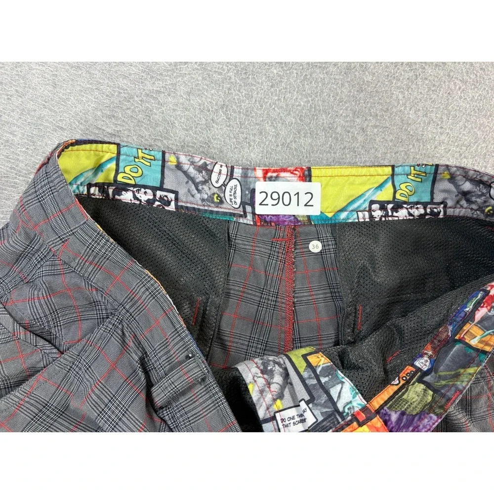 Lululemon‎ Plaid Casual Chino Shorts (Men's 36) Gray - 8